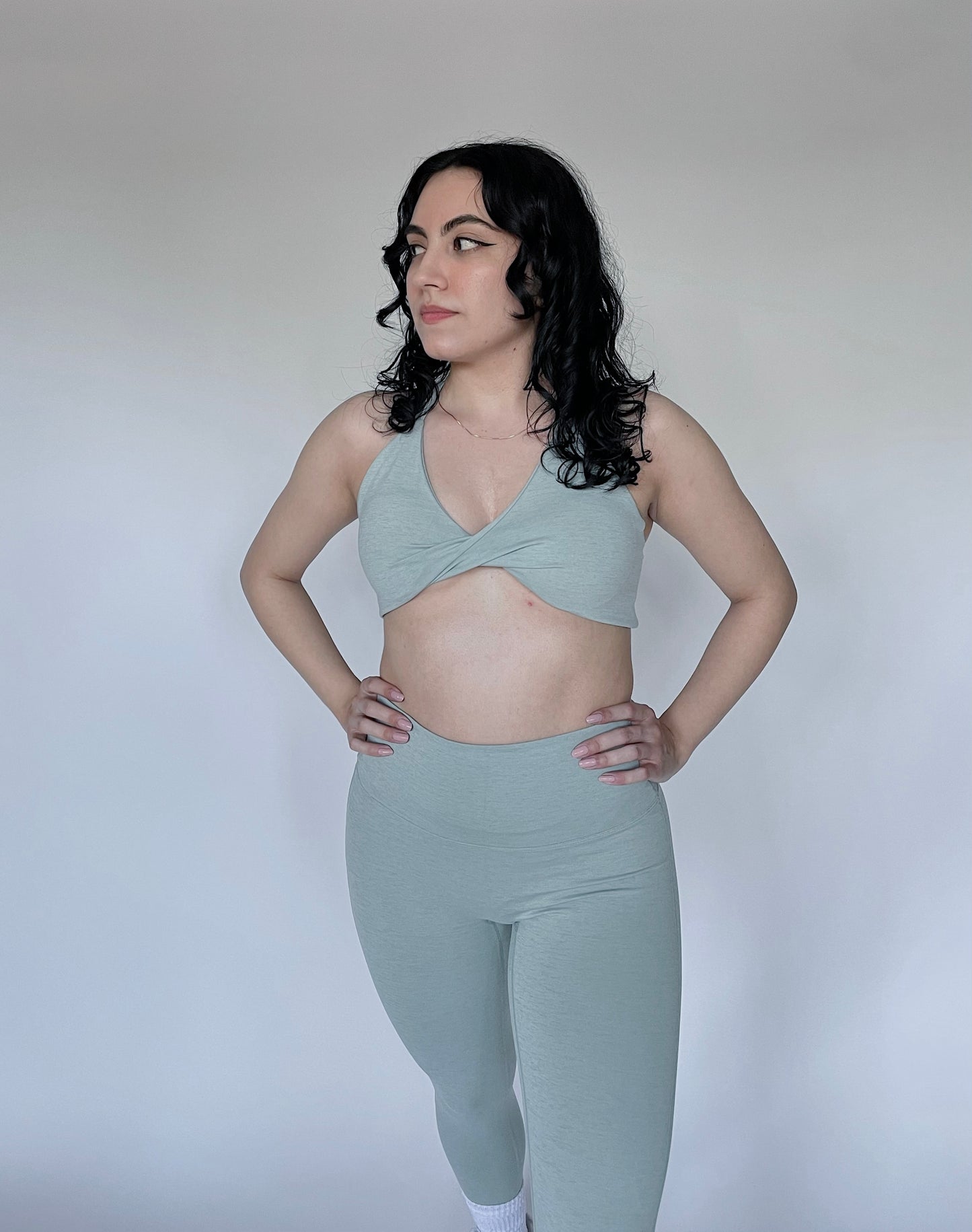 Perseverance - Twist Sports bra in Green Lily