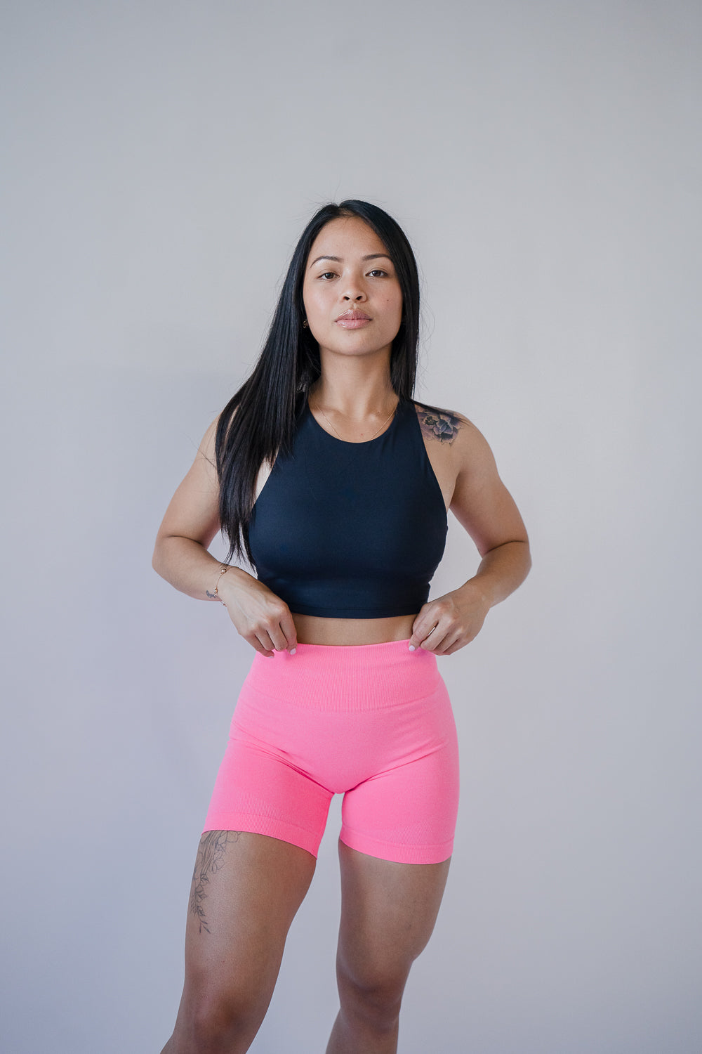 Phoebe- Seamless Biker Shorts in Pink